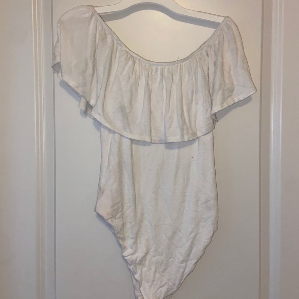 White off shoulder ruffled bodysuit
